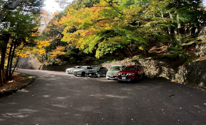 ① 弥勒寺駐車場