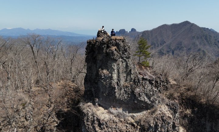 高岩
